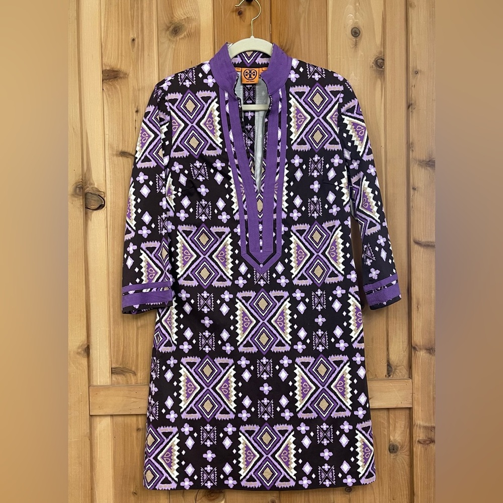 Tory dress!  In great condition!